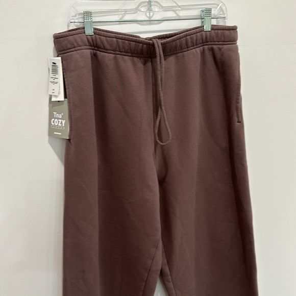 NWT Aritza TNA Cozy Mega 28” Sweatpants - Picture 4 of 6